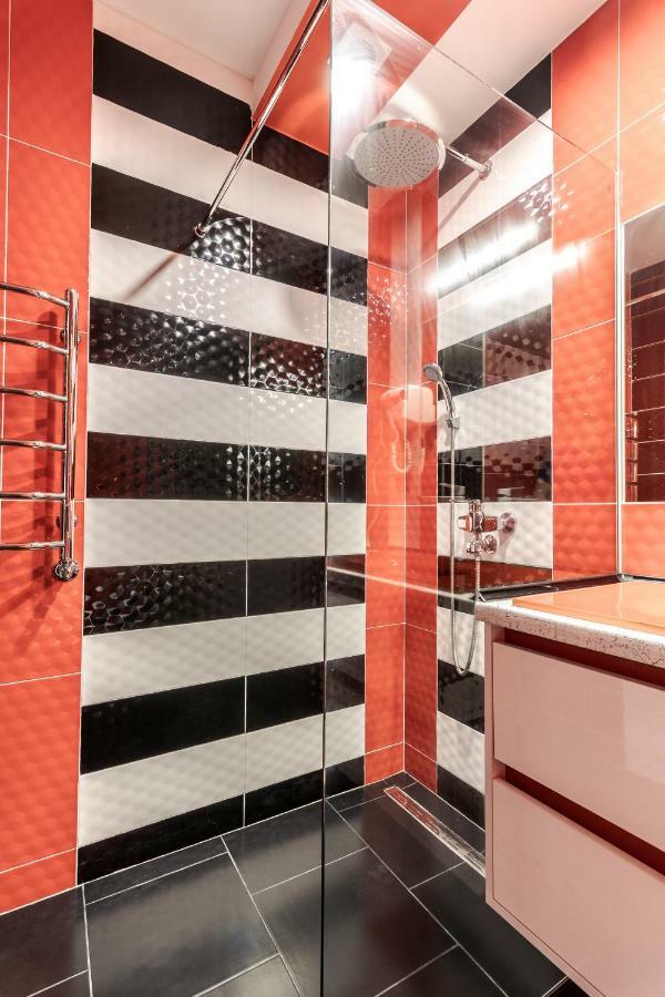 Balabana Red Apartment Lviv Exteriör bild